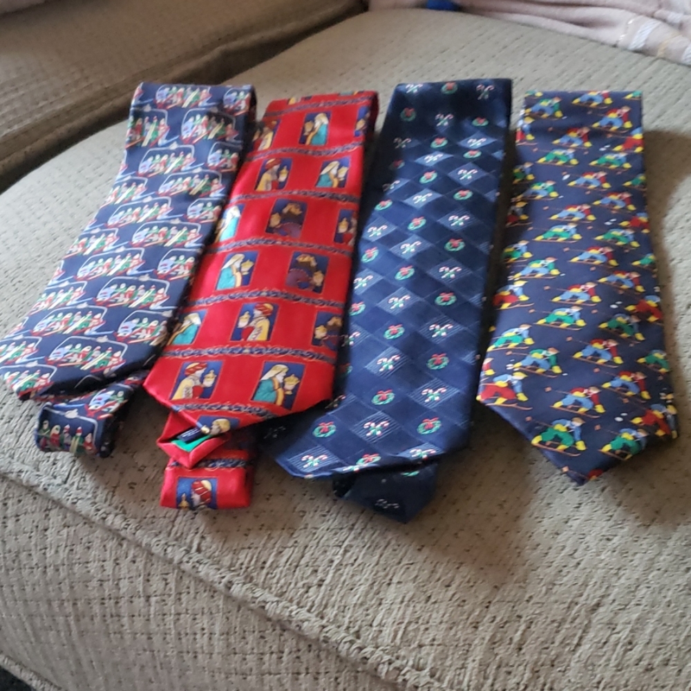 Christmas ties